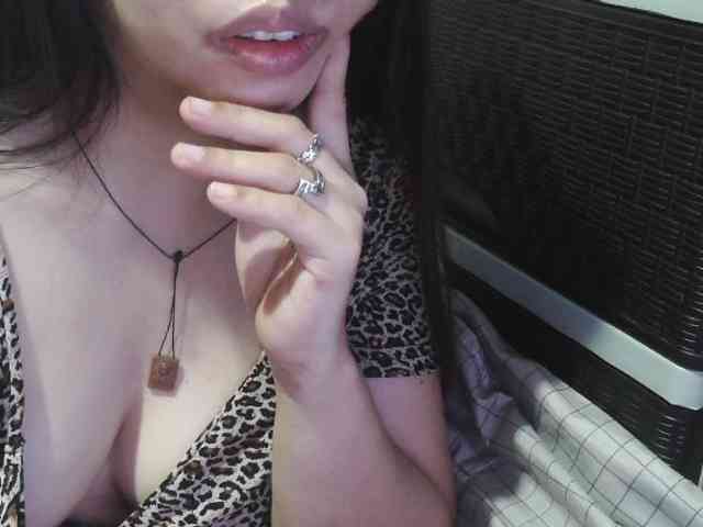 Cassiee webcam