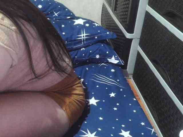 Cassiee webcam