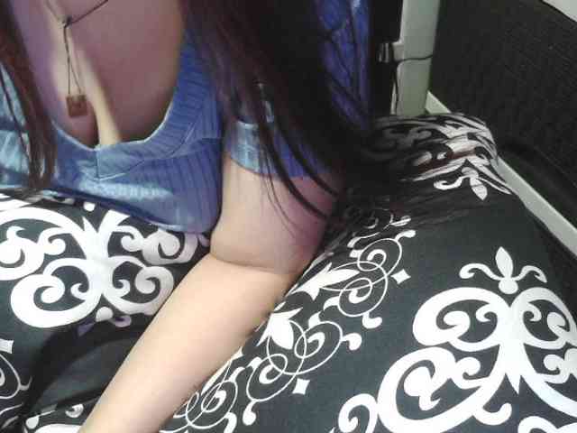 Kazzandra webcam