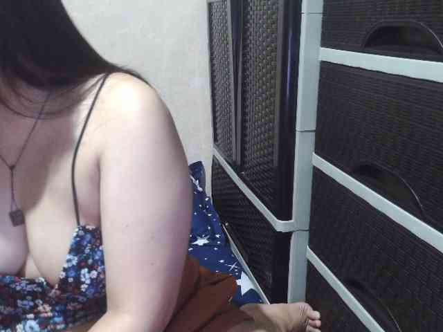 Cassiee webcam