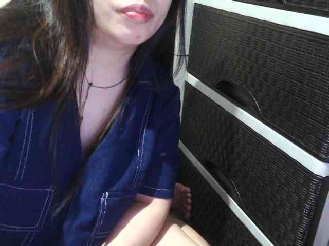 Cassiee webcam