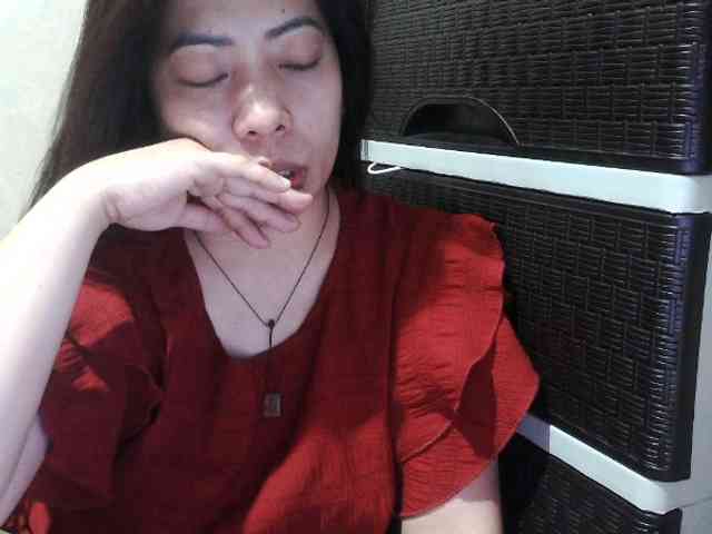 Cassiee webcam