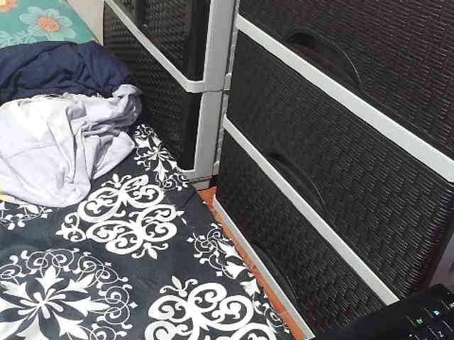 Cassiee webcam
