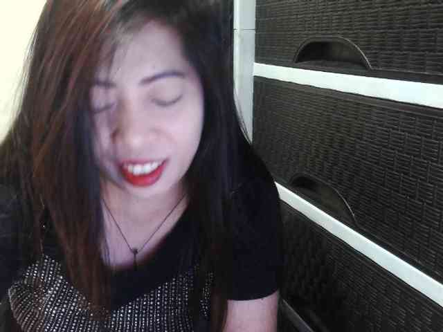 Cassiee webcam