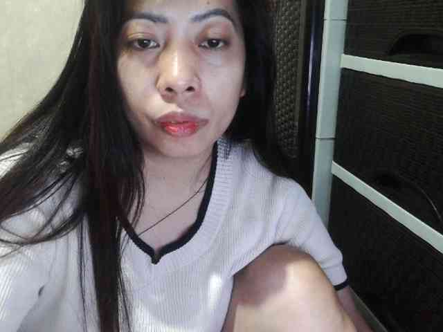 Cassiee webcam