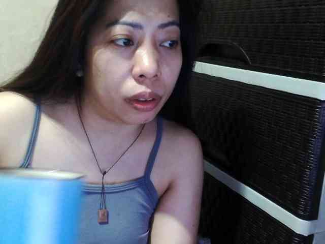 Cassiee webcam