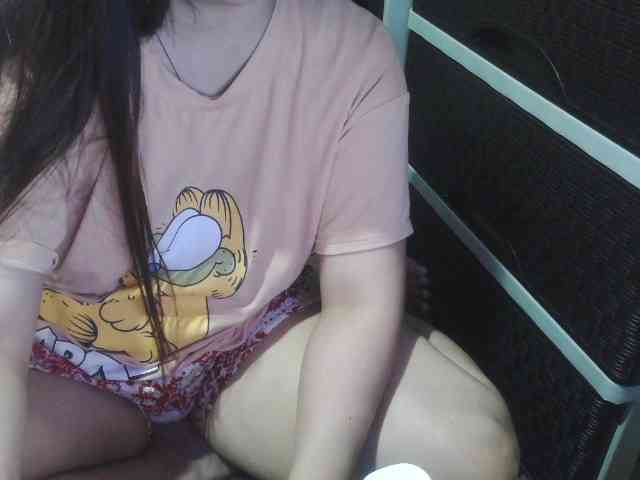 Cassiee webcam