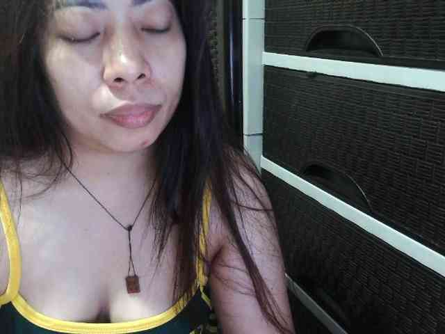 Cassiee webcam