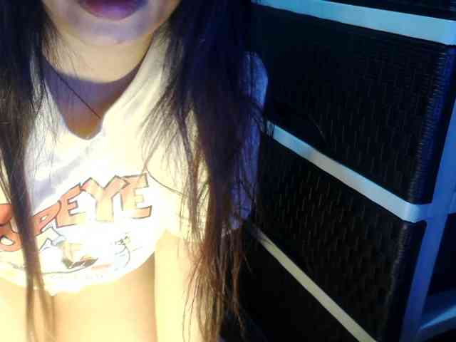 Cassiee webcam