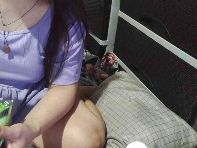 Cassiee webcam