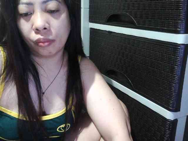 Cassiee webcam