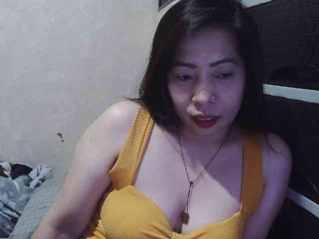 Cassiee webcam