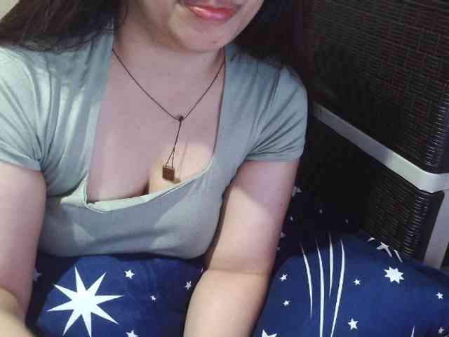 Cassiee webcam