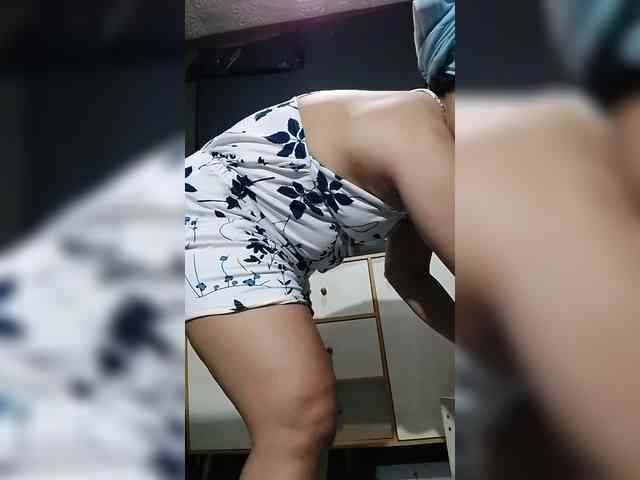 Cassiee webcam