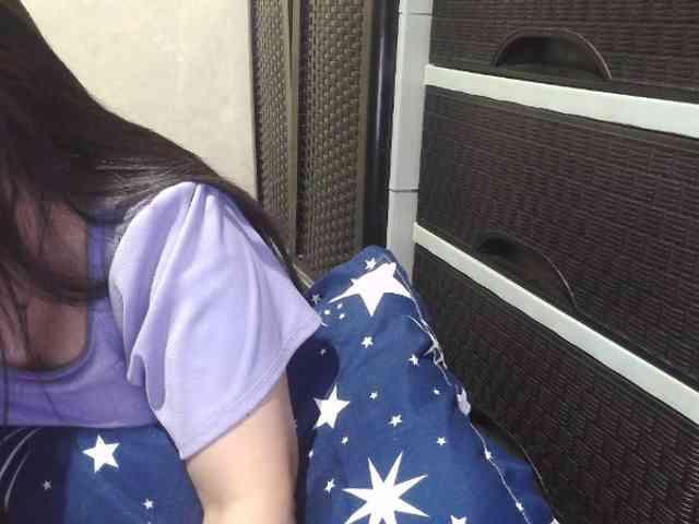 Cassiee webcam