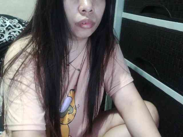Cassiee webcam