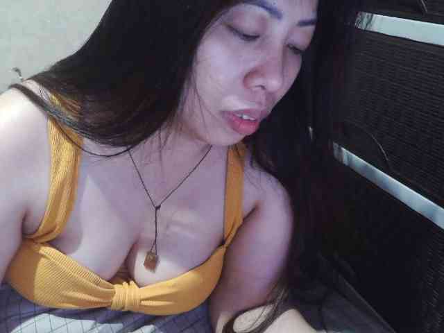 Cassiee webcam