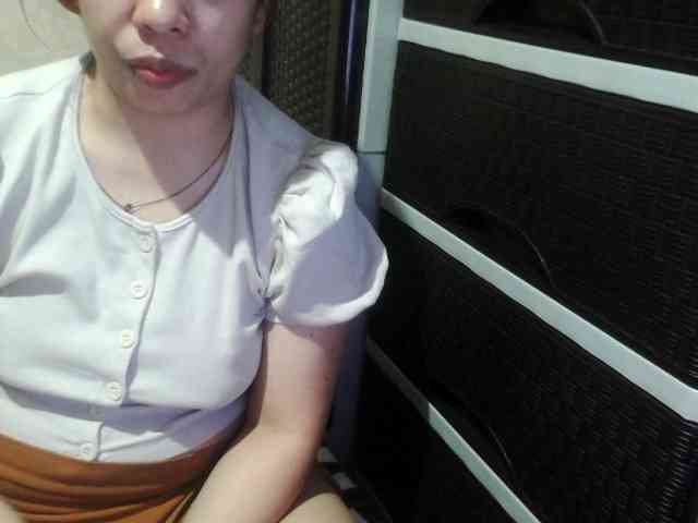 Cassiee webcam