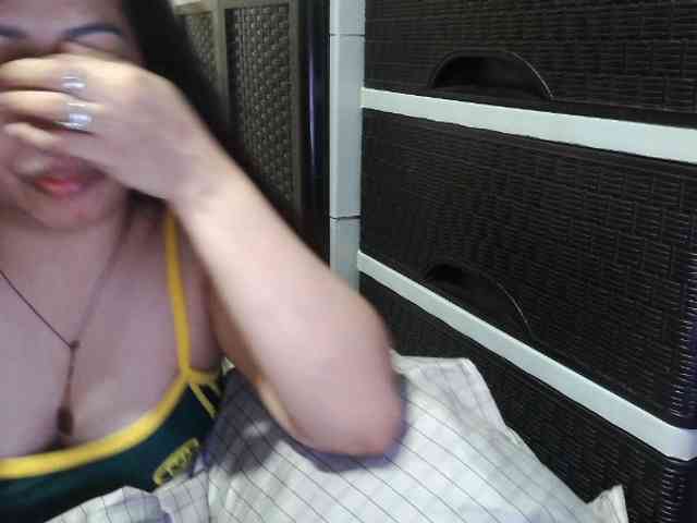 Cassiee webcam