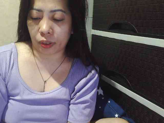 Cassiee webcam