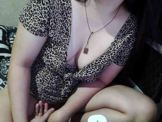 Cassiee webcam