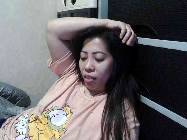 Cassiee webcam