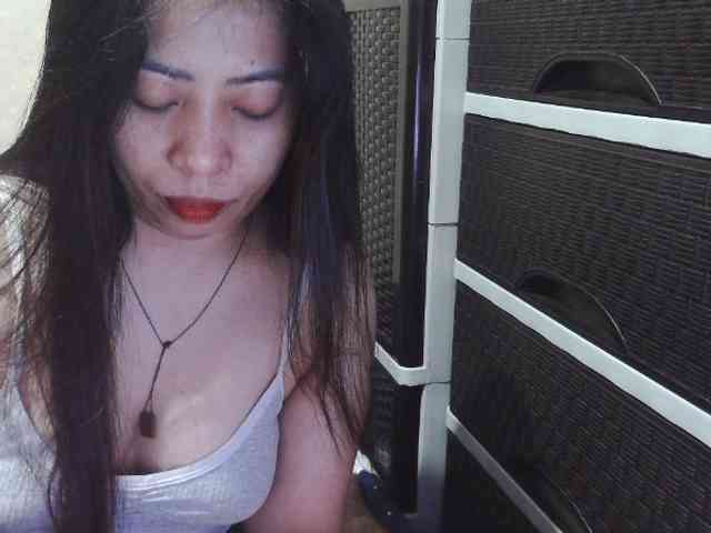 Cassiee webcam
