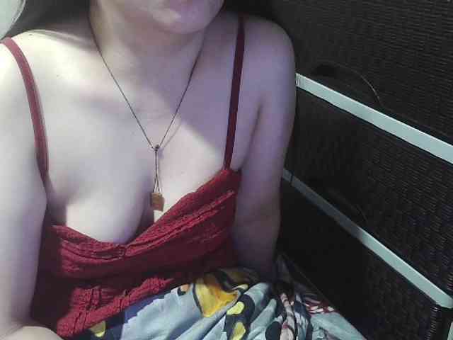 Kazzandra webcam