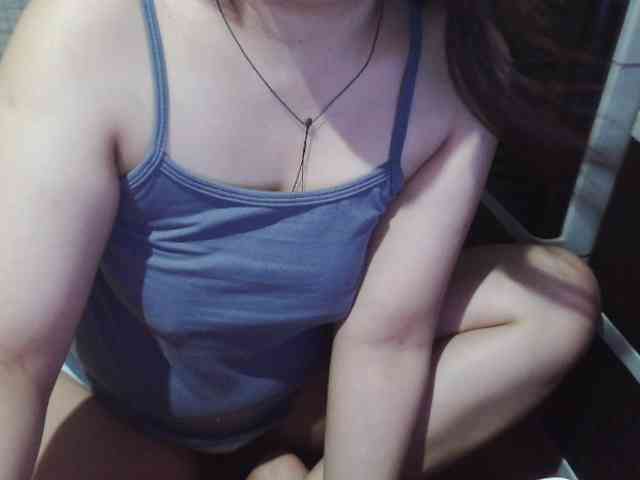 Cassiee webcam