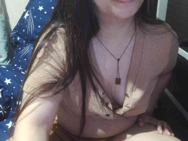 Cassiee webcam