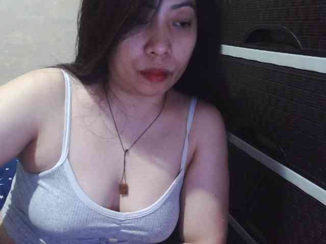 Cassiee webcam