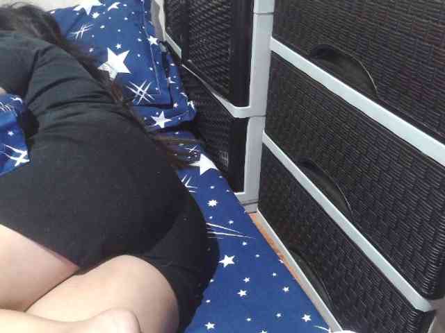 Cassiee webcam
