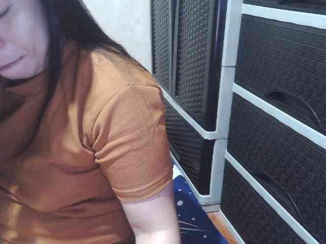 Cassiee webcam