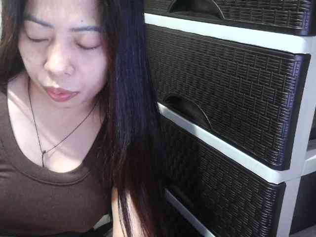 Cassiee webcam