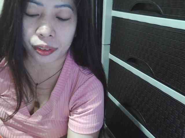 Cassiee webcam