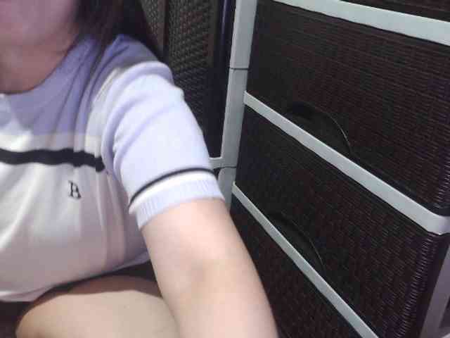 Cassiee webcam