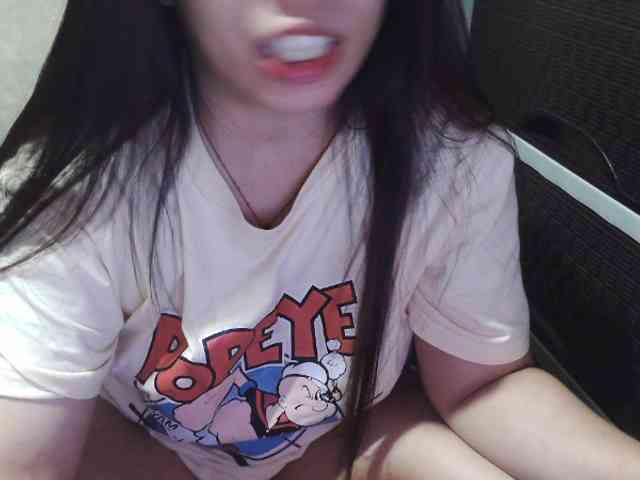 Cassiee webcam