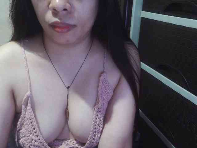 Cassiee webcam