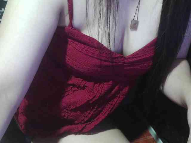 Cassiee webcam