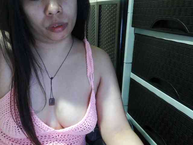Cassiee webcam