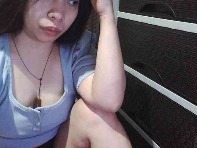 Cassiee webcam