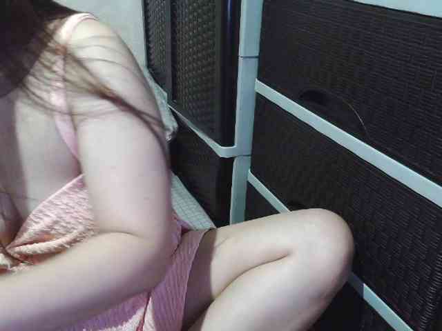 Cassiee webcam