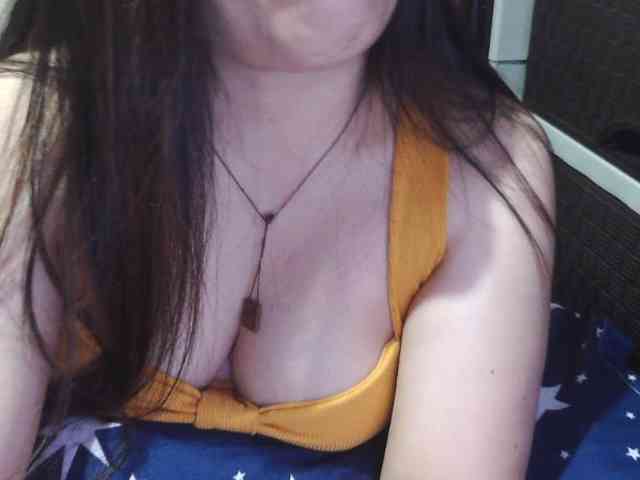 Cassiee webcam