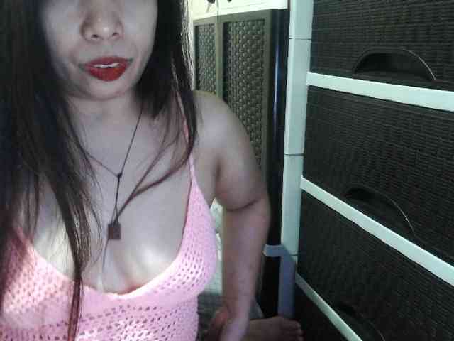 Cassiee webcam