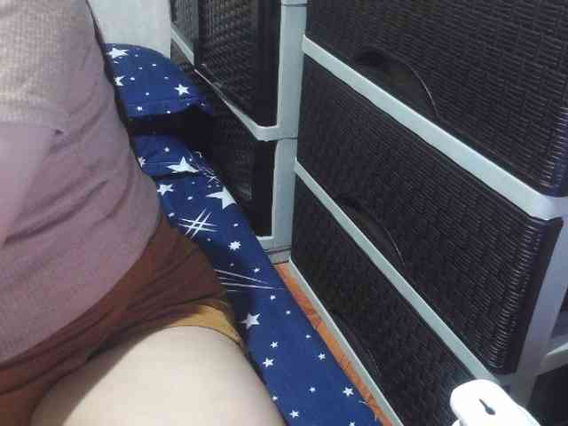Cassiee webcam