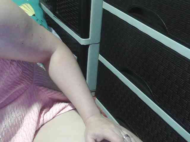Kazzandra webcam
