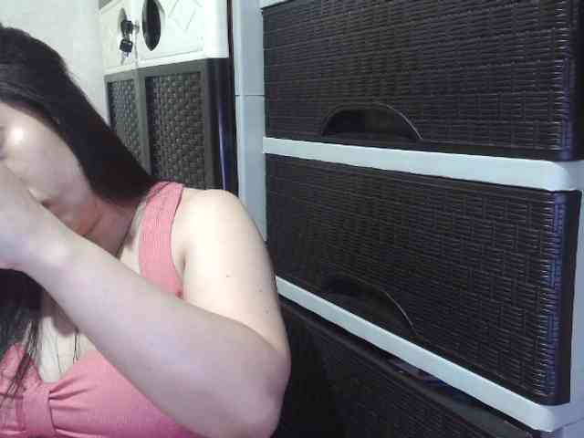 Cassiee webcam