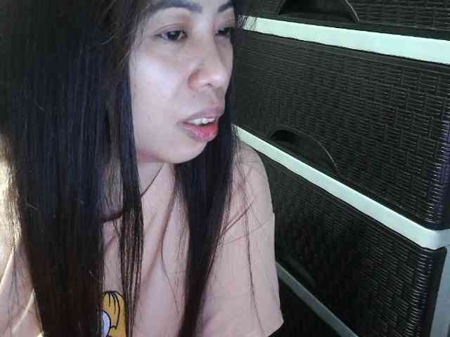 Cassiee webcam