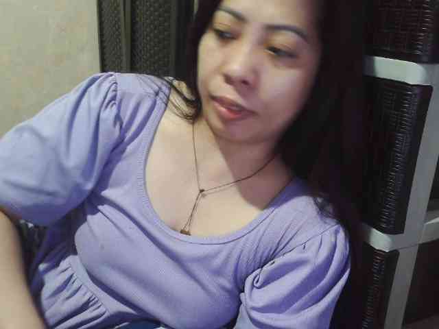 Cassiee webcam