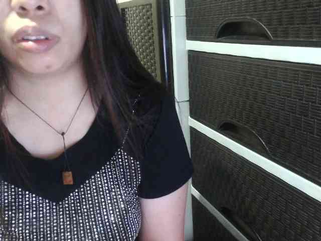 Cassiee webcam